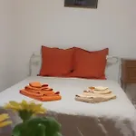 La Maison De Louise