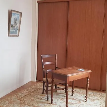 La Maison De Louise Holiday home *
