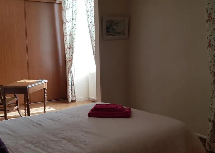 Casa de Férias La Maison De Louise Fontenay-le-Comte